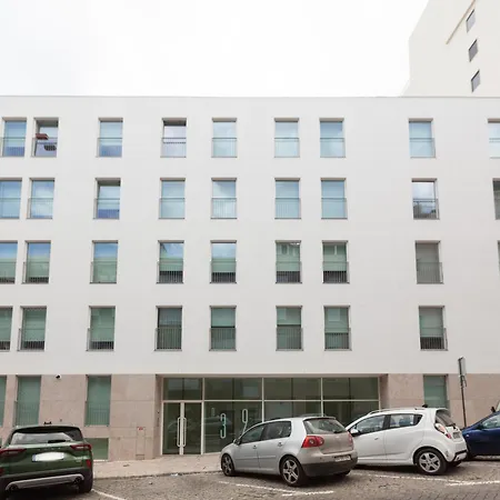 Flh Marques Premium With Parking Lissabon