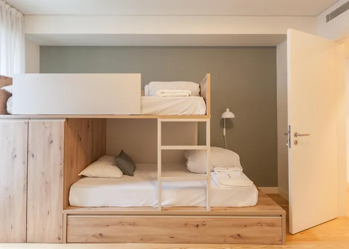 Διαμέρισμα Flh Marques Premium With Parking